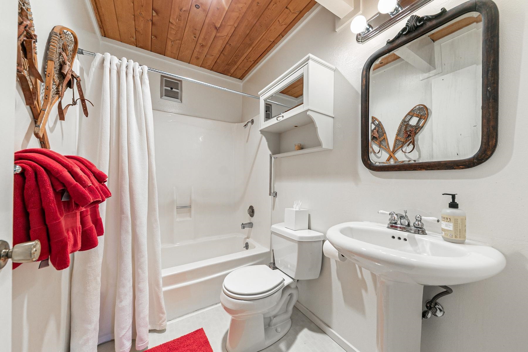 2560 Lake Forest Road # 48 Unit: #48