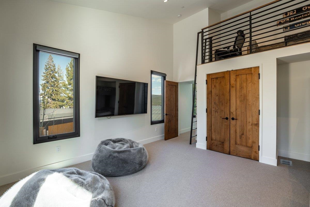 15132 Boulder Place