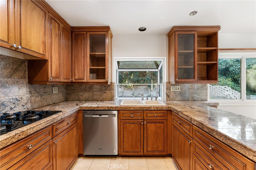 3513 Green Vista
