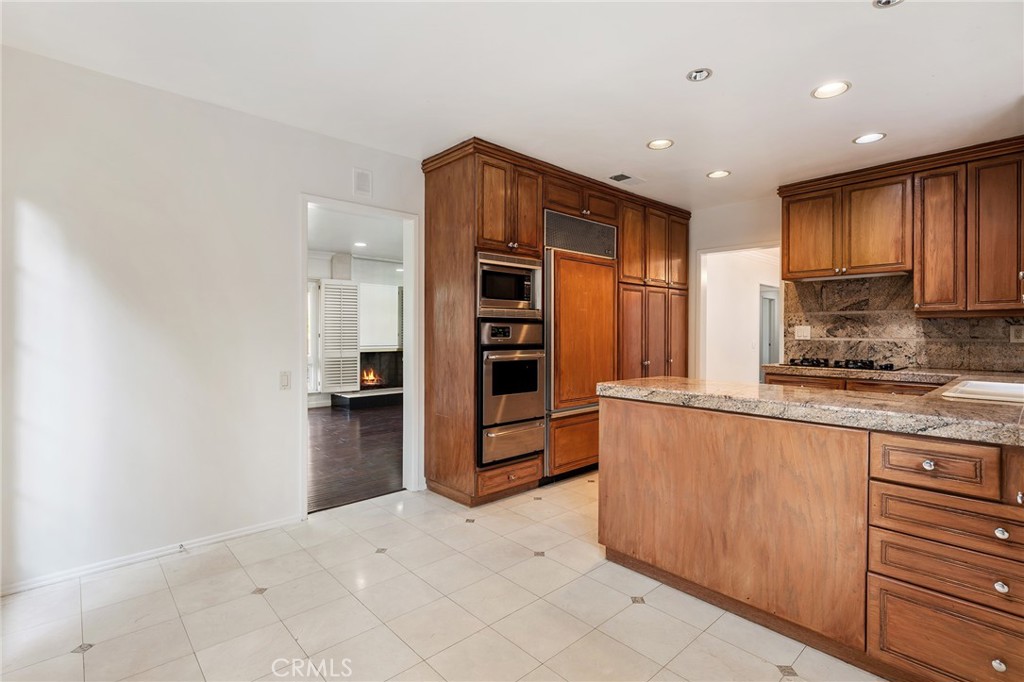 3513 Green Vista