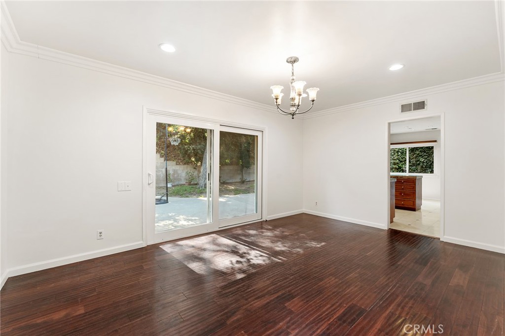 3513 Green Vista