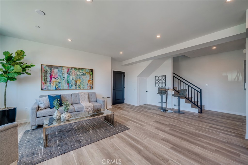 7018 Alabama Avenue 301