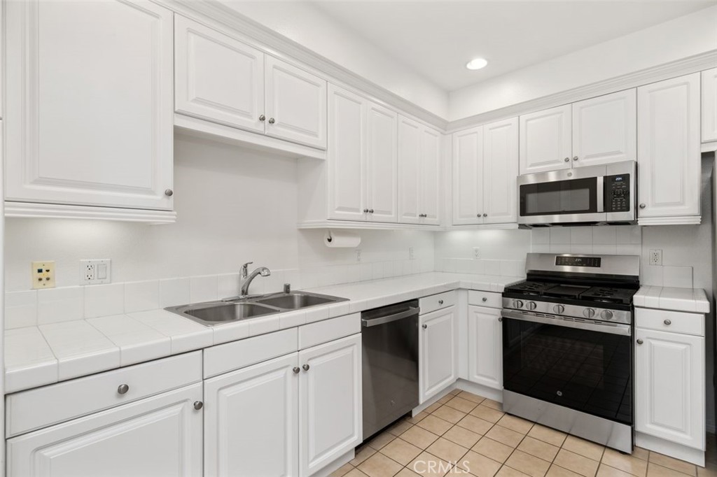 6020 Seabluff Drive 342
