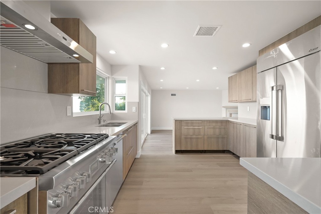 2716 Angelo Drive