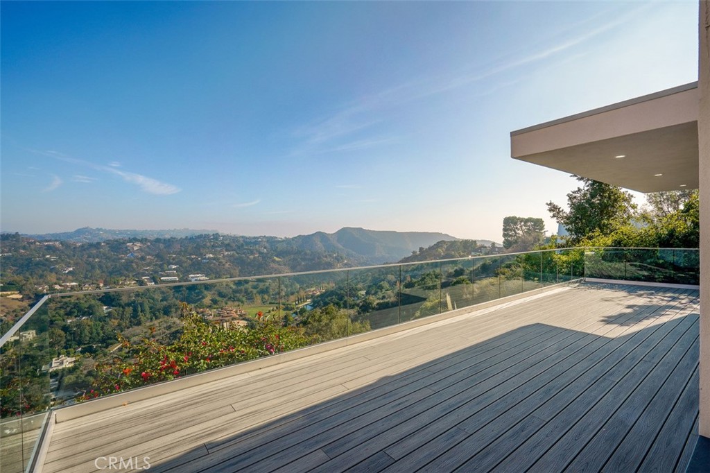 2716 Angelo Drive