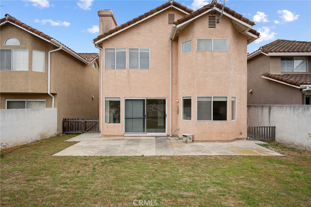 24687 Calle Largo