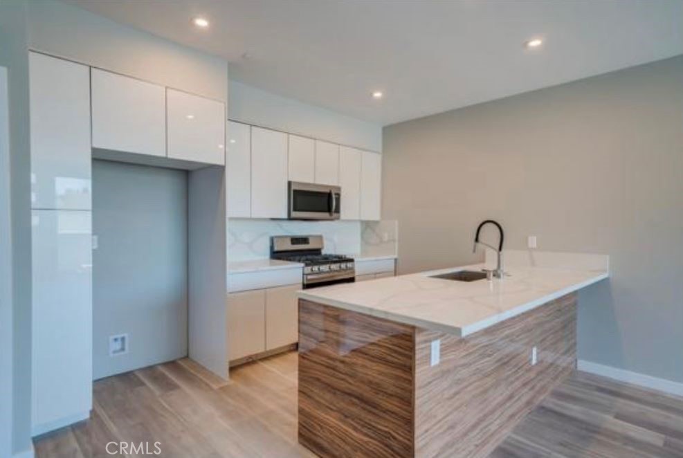 7018 Alabama Avenue 201