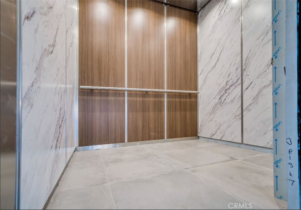 7018 Alabama Avenue 201