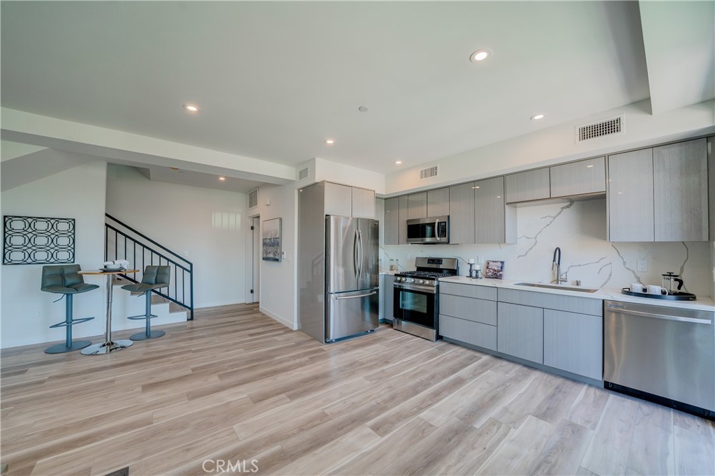 7018 Alabama Avenue 301