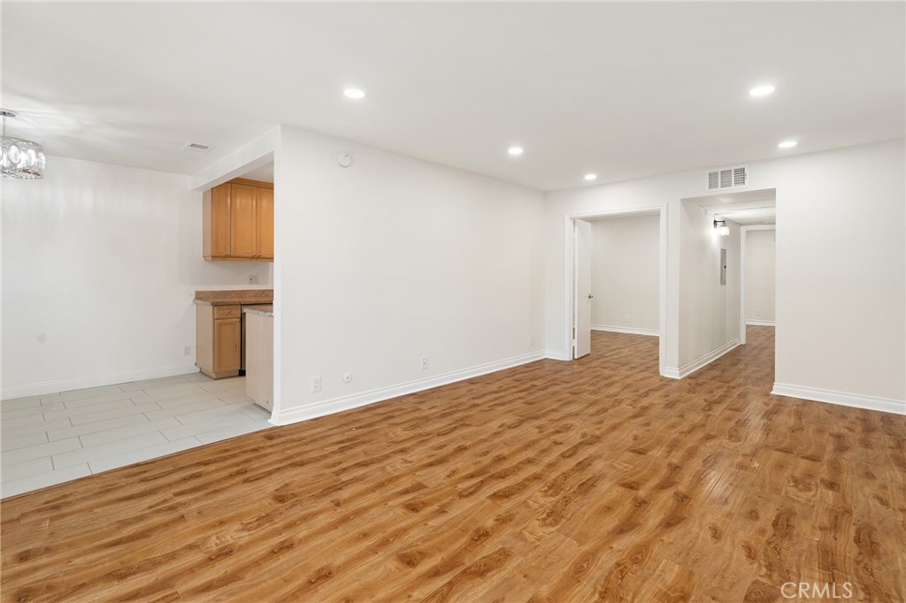 4726 Park Granada 216