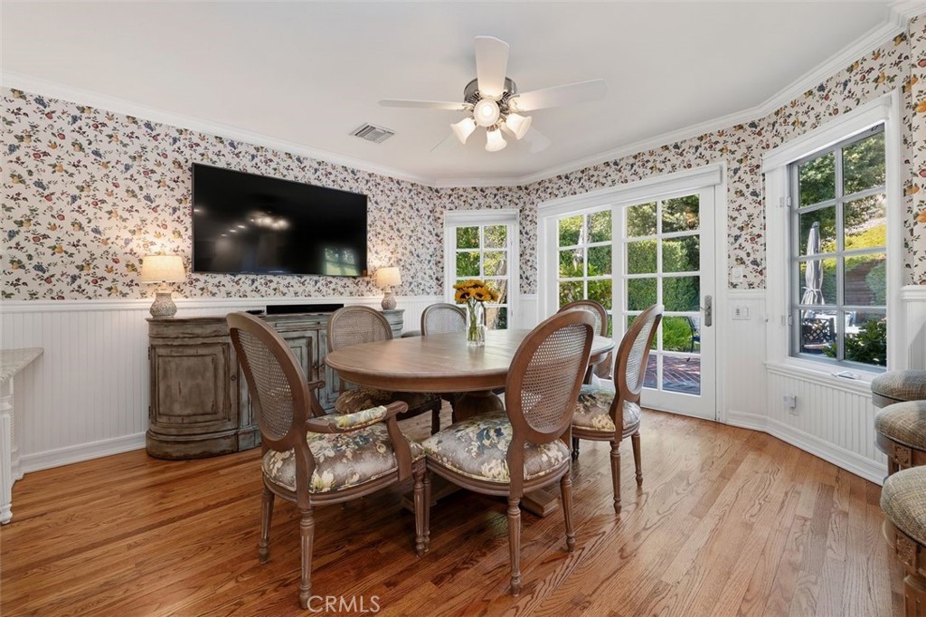 8201 Quiet Hills Court