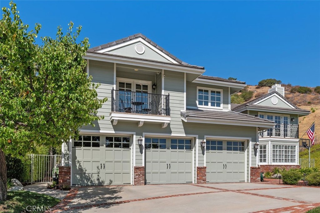 8201 Quiet Hills Court