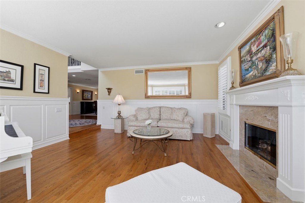 8201 Quiet Hills Court