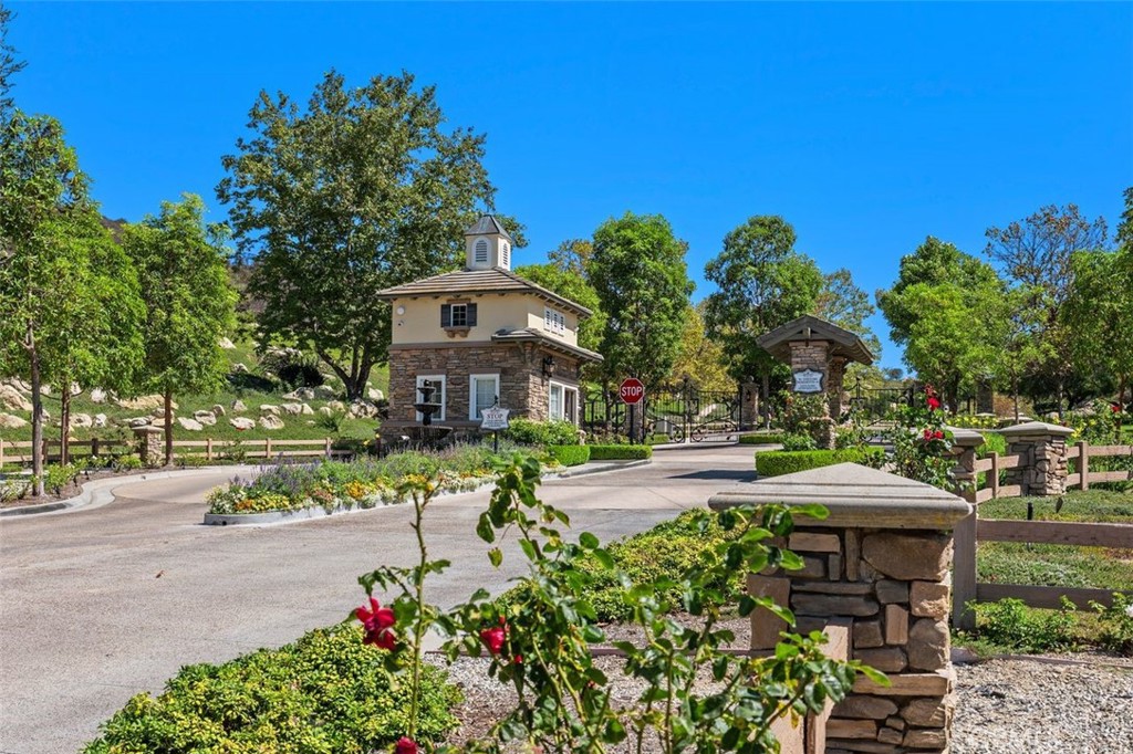 3168 Willow Haven Court