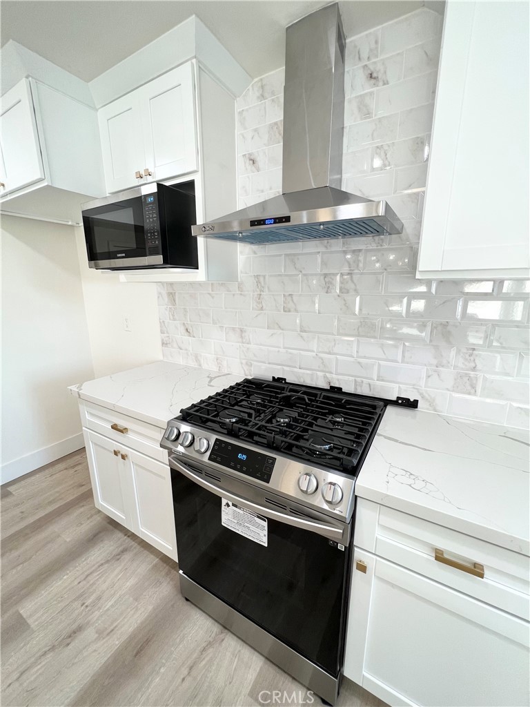 1233 E Fairway Drive