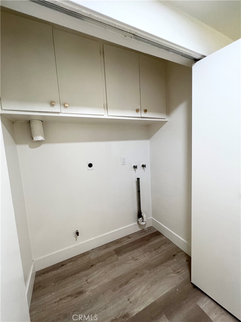 1233 E Fairway Drive