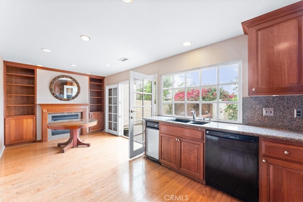 18966 E Appletree Ln