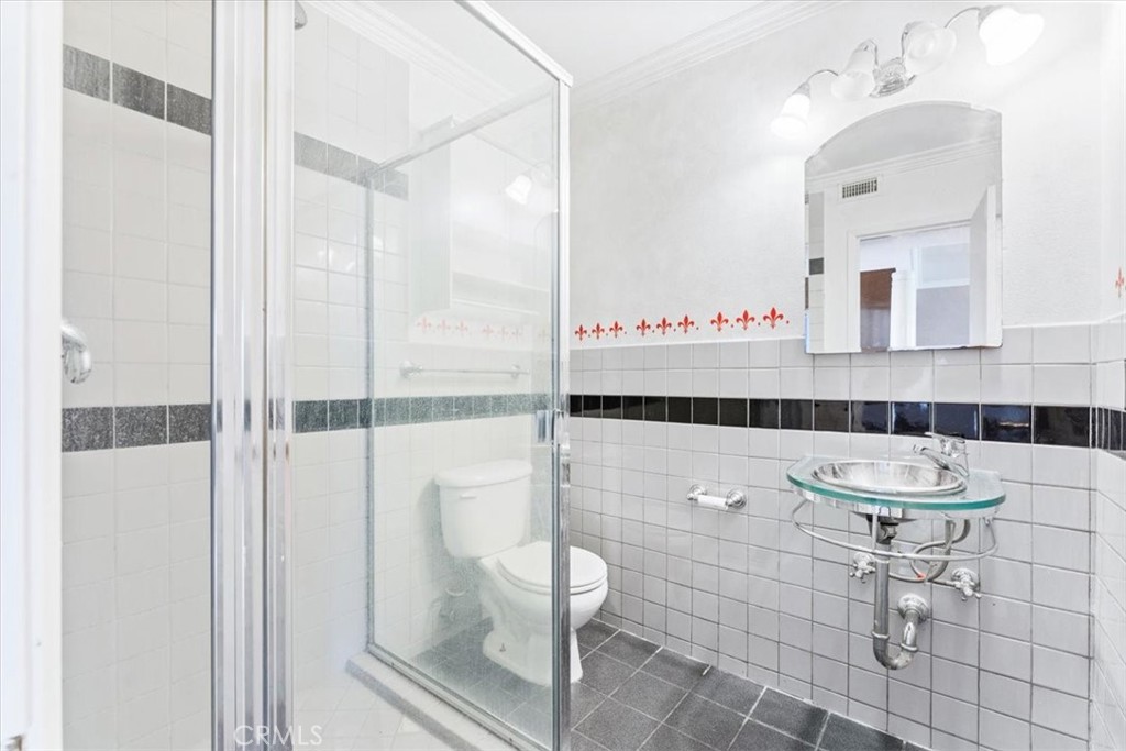 18966 E Appletree Ln