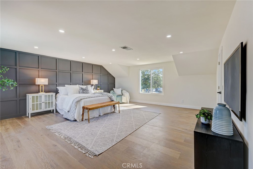 13161 Silver Birch Drive