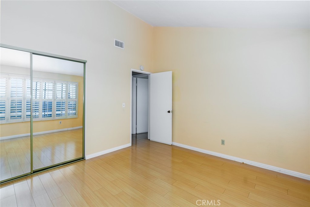 10591 Lakeside Drive S D-198