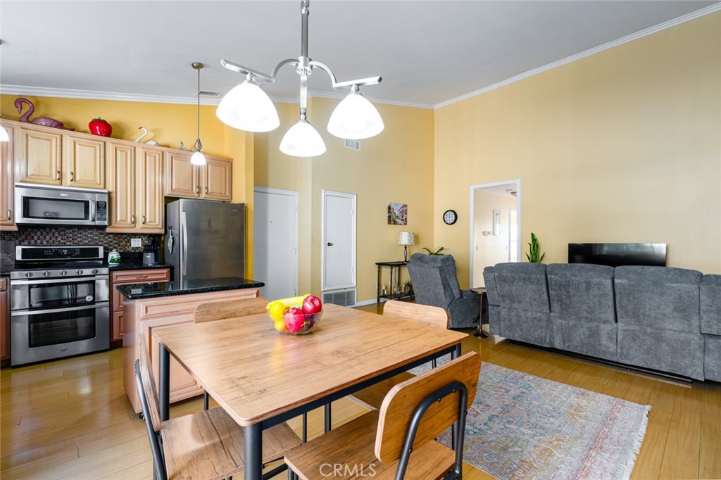 10591 Lakeside Drive S D-198