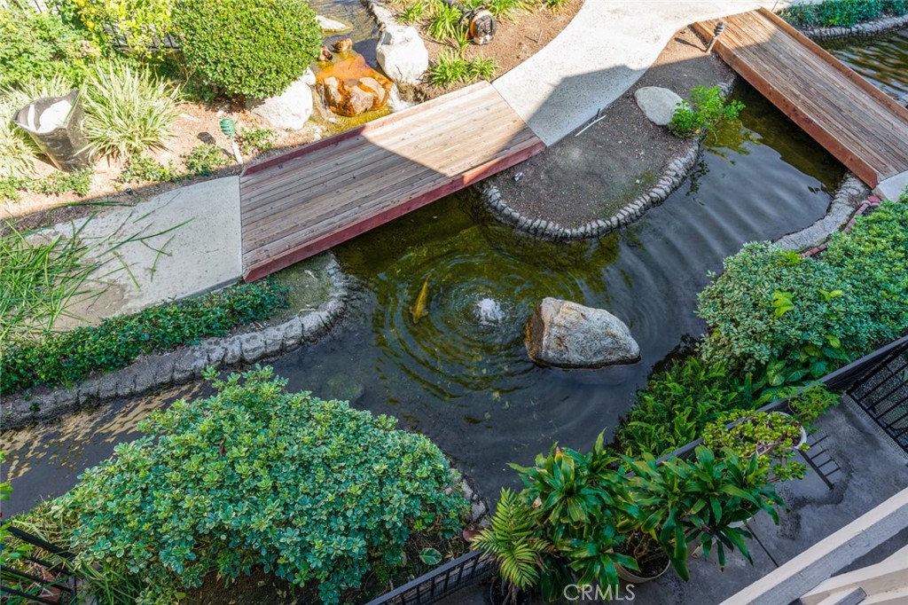 10591 Lakeside Drive S D-198