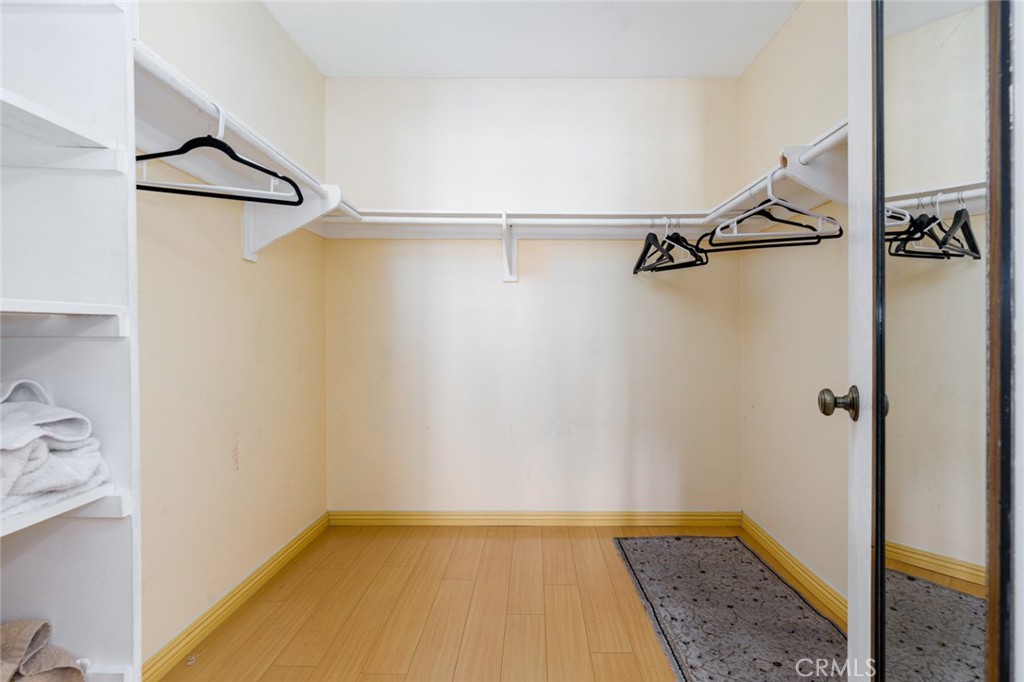 10591 Lakeside Drive S D-198