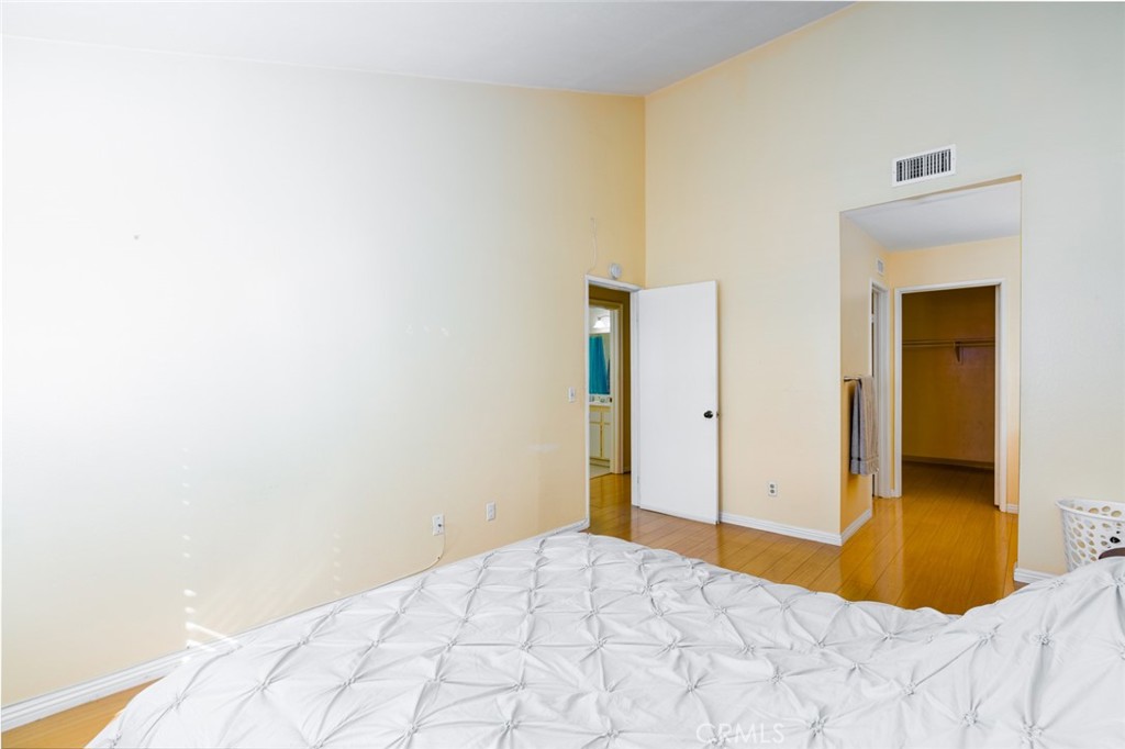 10591 Lakeside Drive S D-198