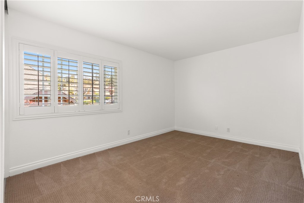 25502 La Mirada Street