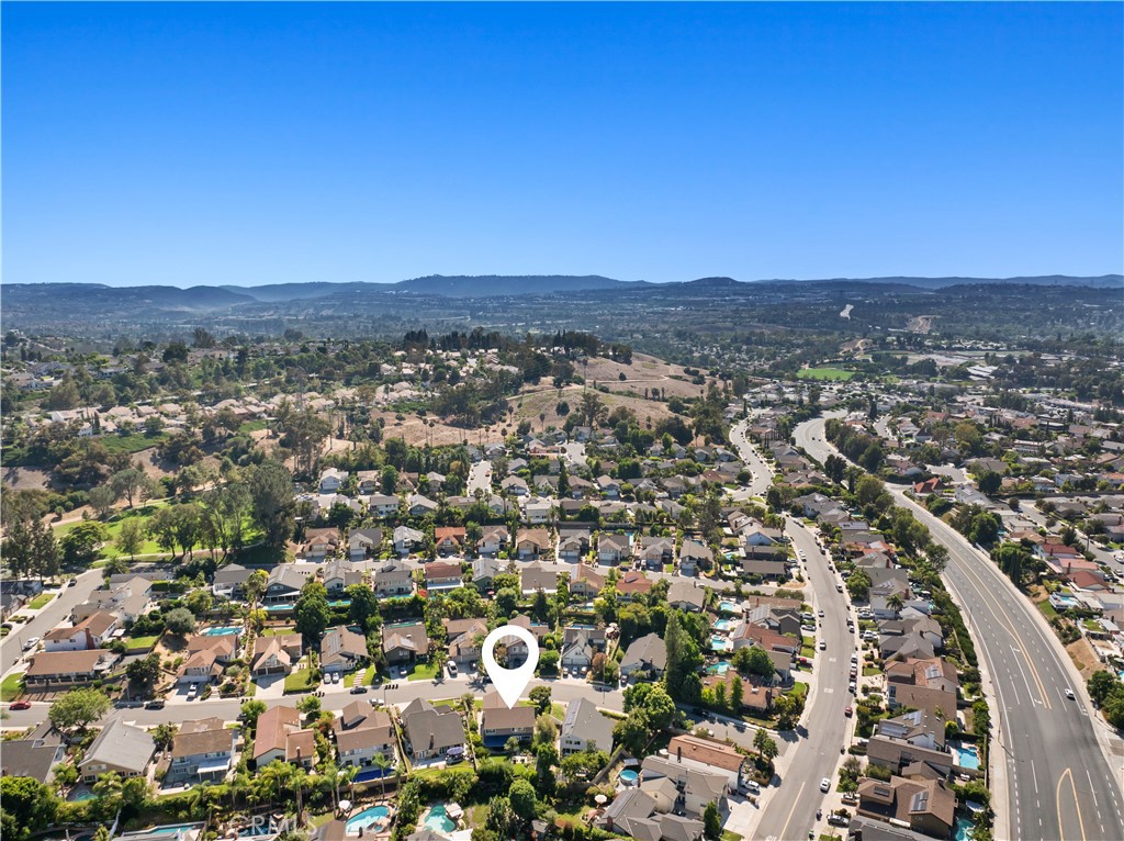 25502 La Mirada Street