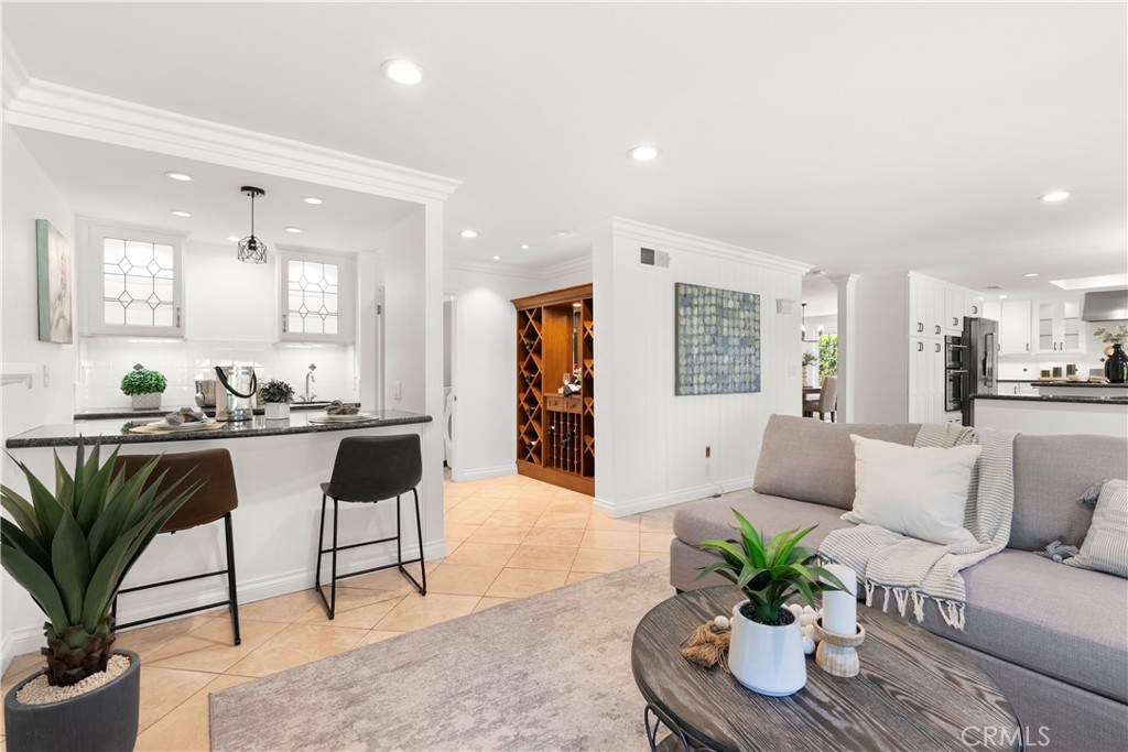 25502 La Mirada Street