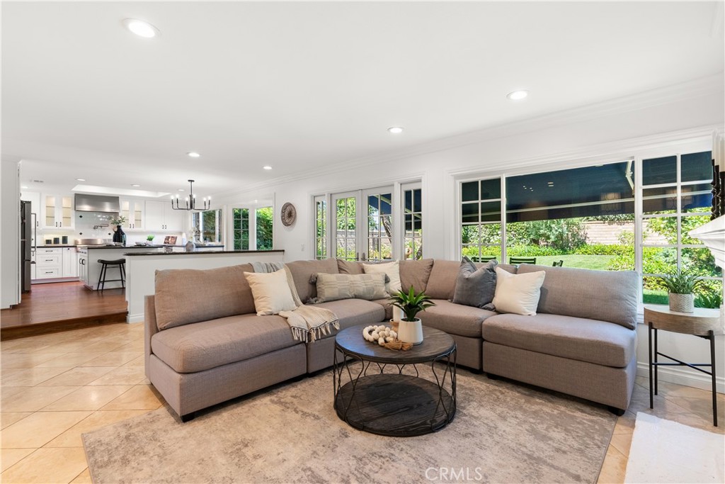 25502 La Mirada Street