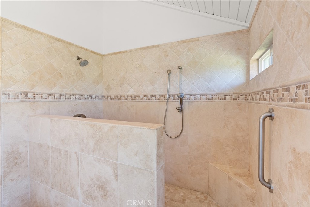 25502 La Mirada Street