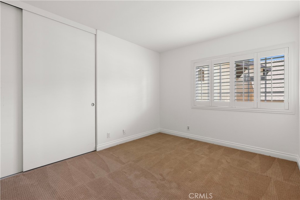 25502 La Mirada Street