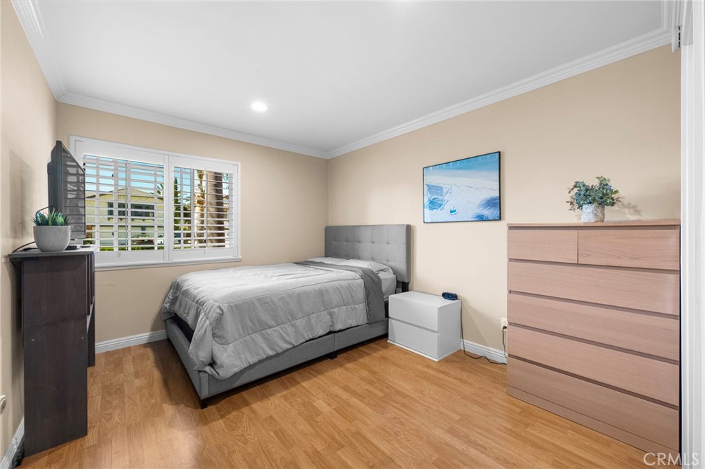 23961 Dovekie Circle