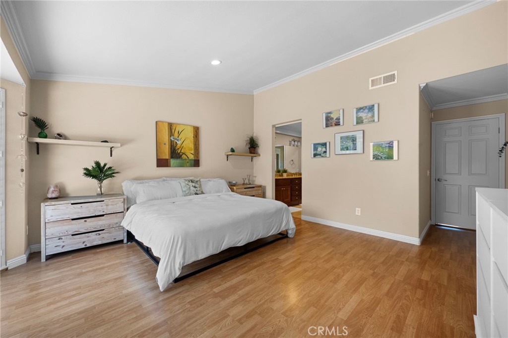 23961 Dovekie Circle