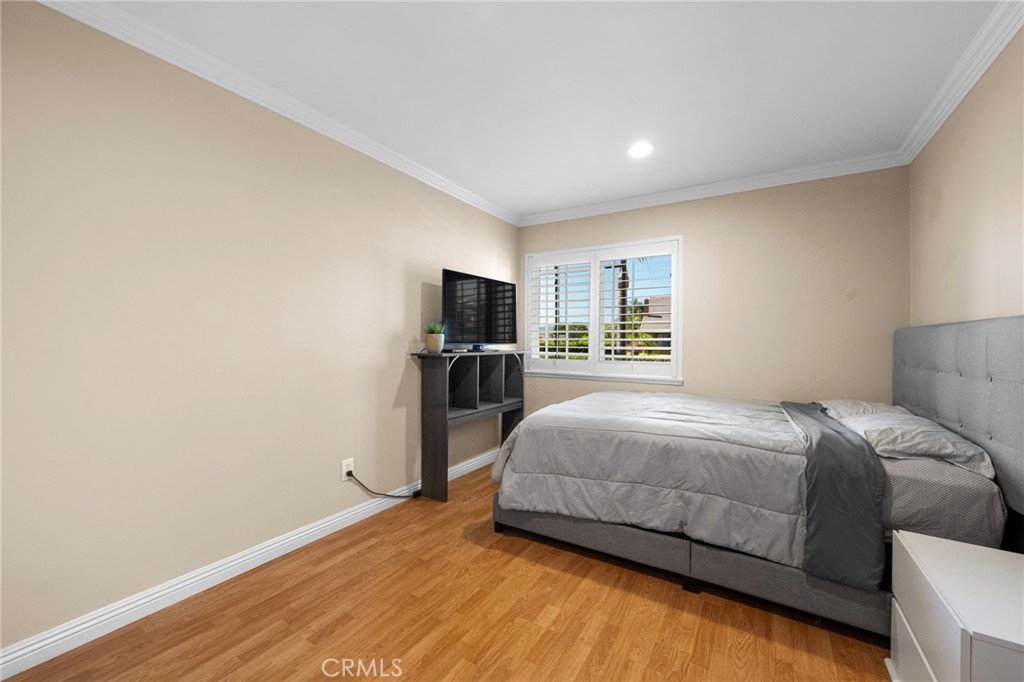 23961 Dovekie Circle