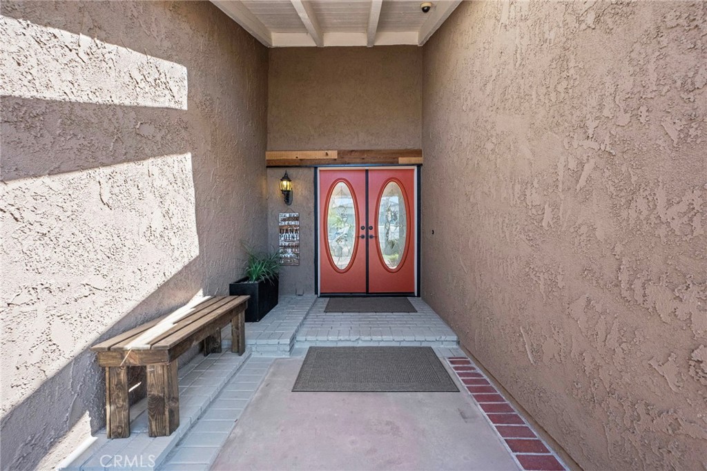 23961 Dovekie Circle