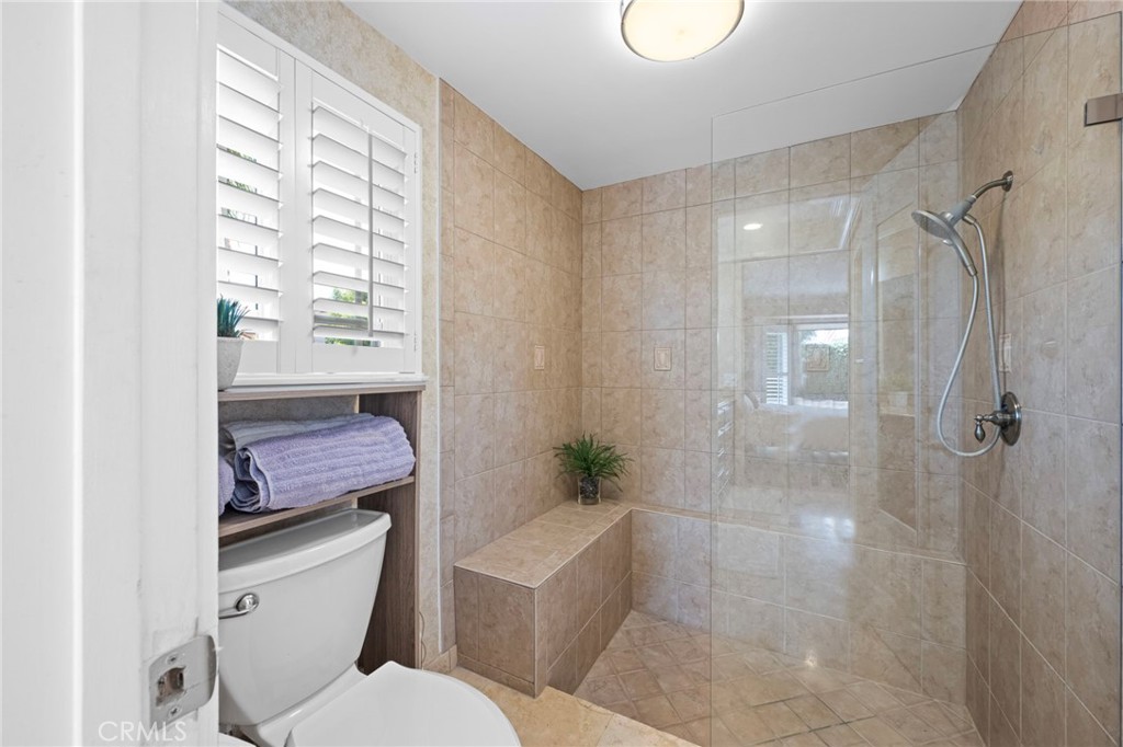 23961 Dovekie Circle