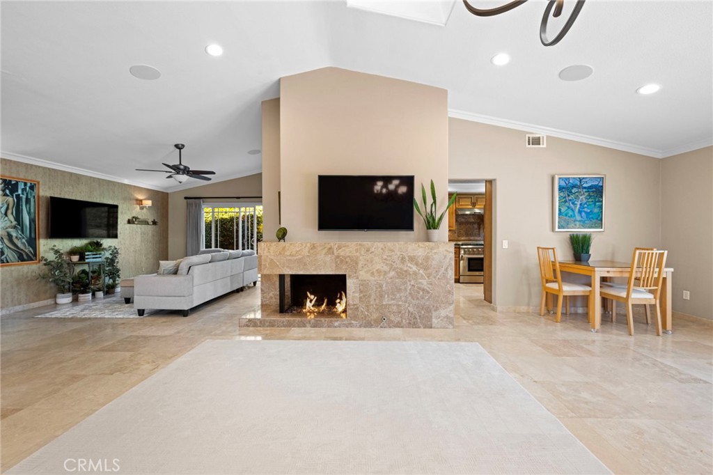 23961 Dovekie Circle