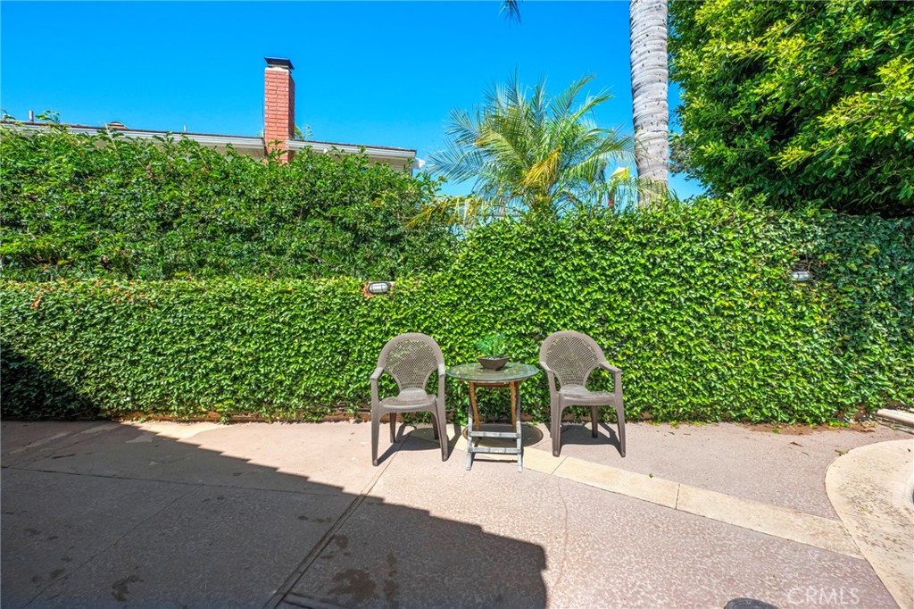 23961 Dovekie Circle