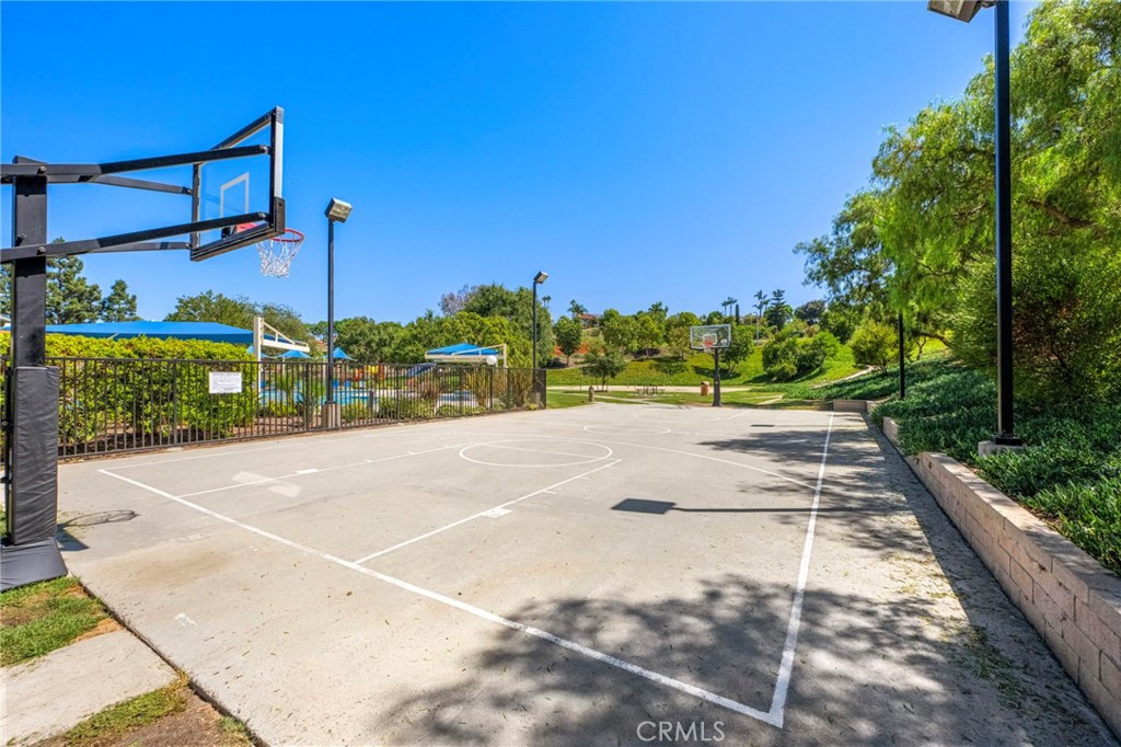 23961 Dovekie Circle