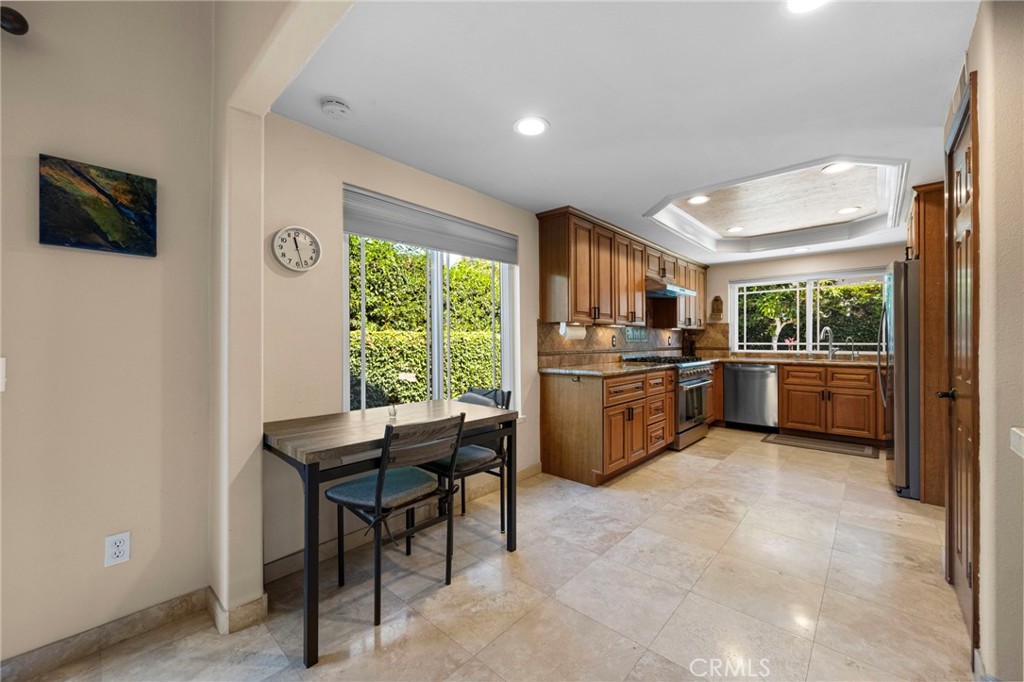 23961 Dovekie Circle