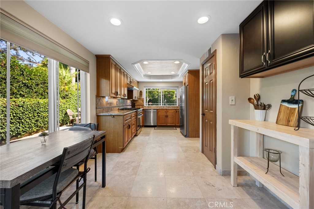 23961 Dovekie Circle