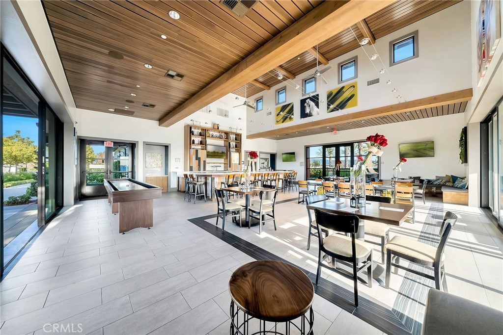 3040 Cove Court