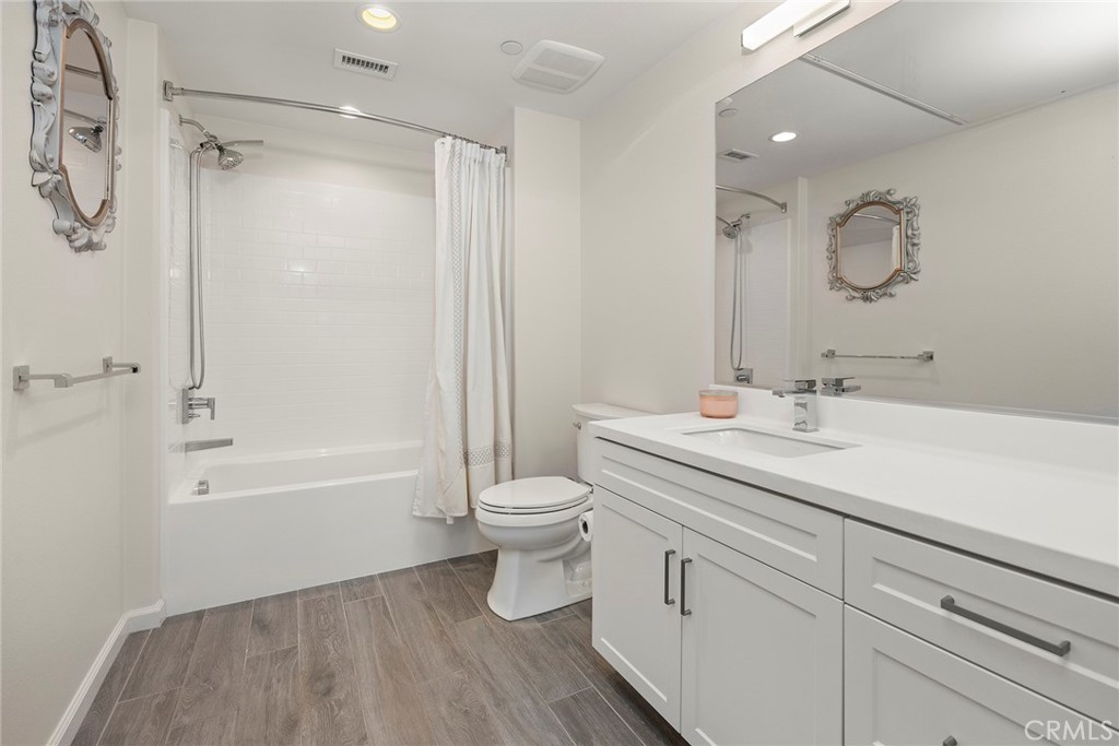 270 N Buena Vida Drive #303