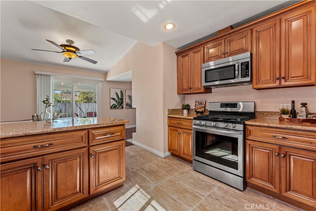 606 N Wrightwood Drive