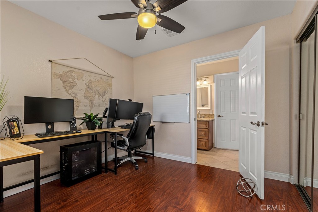 606 N Wrightwood Drive