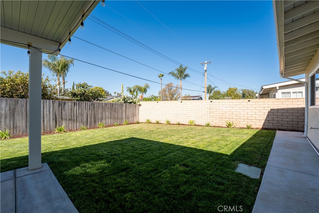 606 N Wrightwood Drive