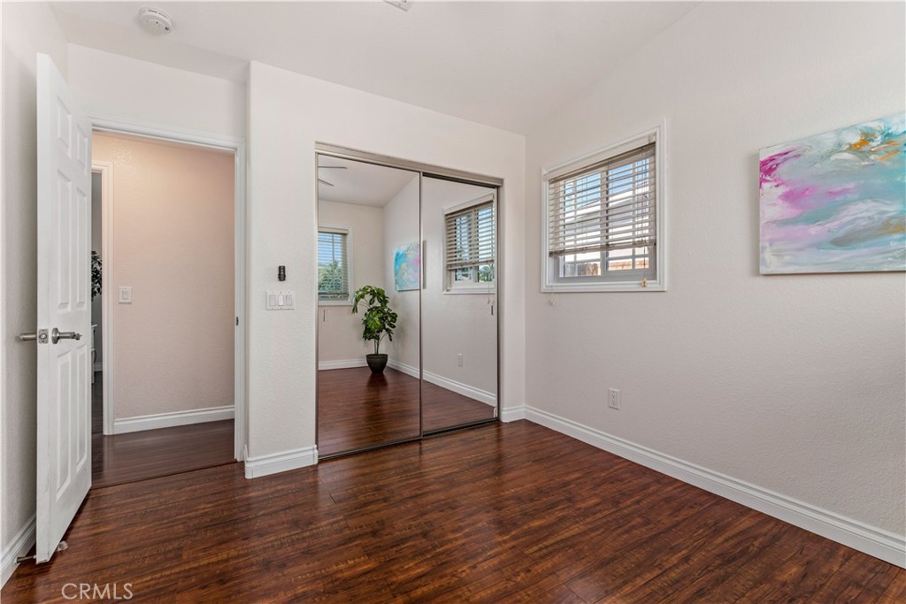 606 N Wrightwood Drive